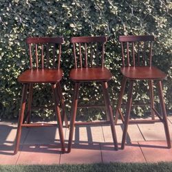 Lue Bona Bar Stools 