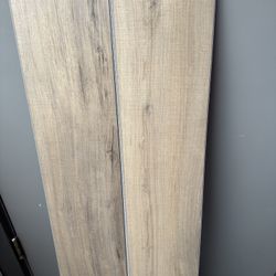 Laminate Padded LVP 170 Sq Ft