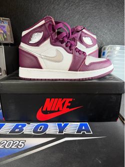 Nike Air Jordan 1 High Bordeaux Youth 5.5