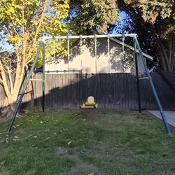 Metal Swing Set