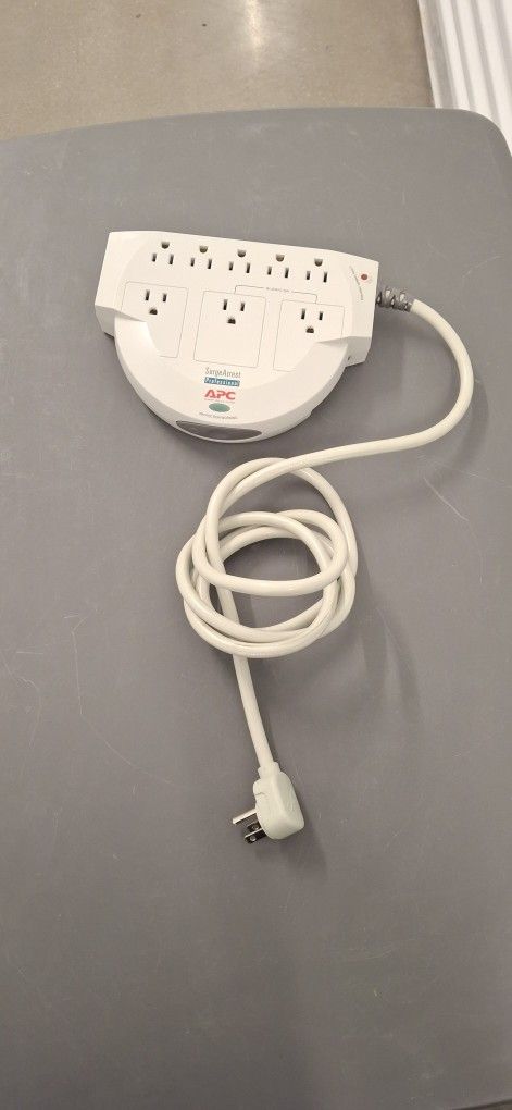 APC SURGE ARREST EXTENSION PLUG