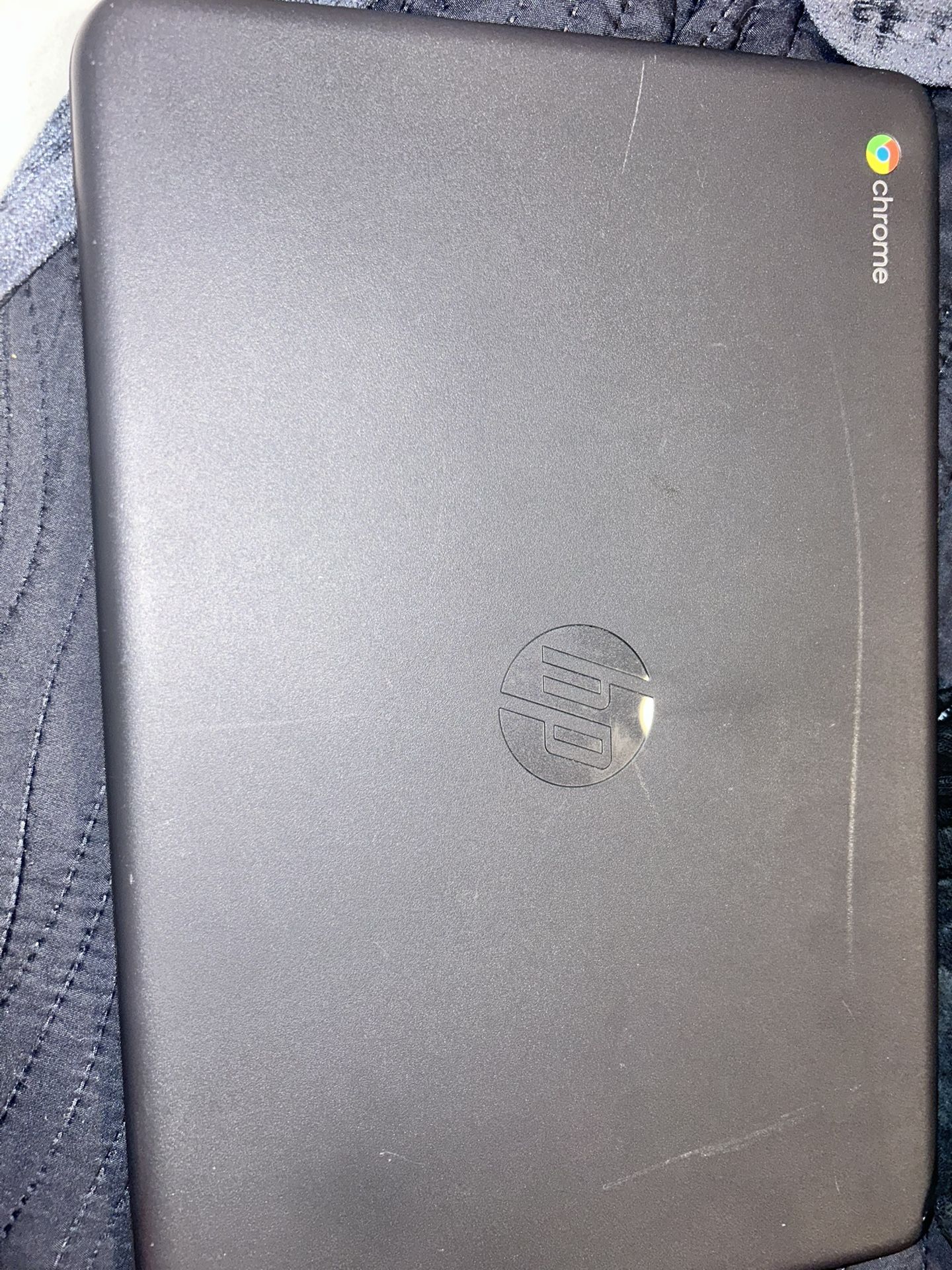HP Laptop 14z-em000, 14"