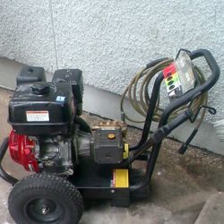 Commercial/Honda Pressure Washer 