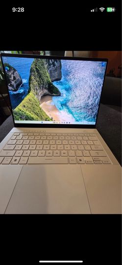 ASUS ROG Zephyrus G14 GA403WR. HX370 w/5070TI Upgraded 2TB SSD 32GB RAM 3K 120Hz OLED