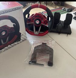 New Hori Mario Kart Racing Wheel Pro Deluxe