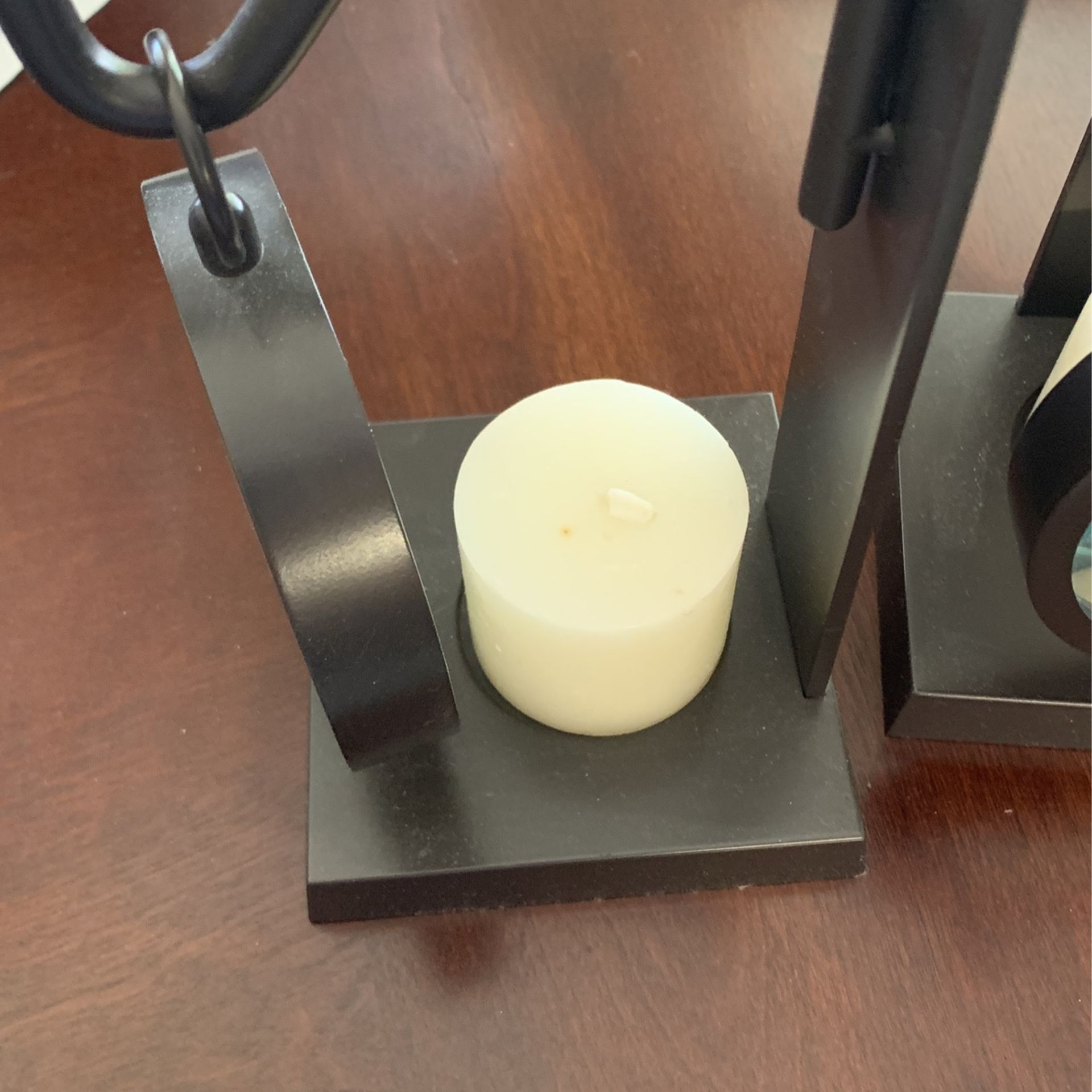 2 Decorative Candle Holders W Magnified Glass