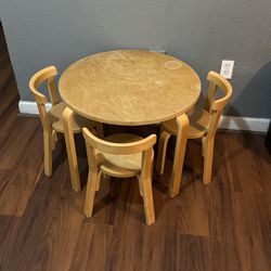Kids Ikea Table 3 Chairs ( Mesa Ikea Para Niños  Con 3 Sillas)