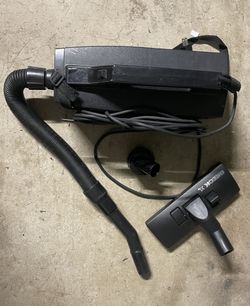 Oreck Xl Canister Vacuum With Couple Of Tools