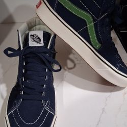 Vans  Hi-top Graphic Comfy Cush Womans Size 8.5 Mens Size 5