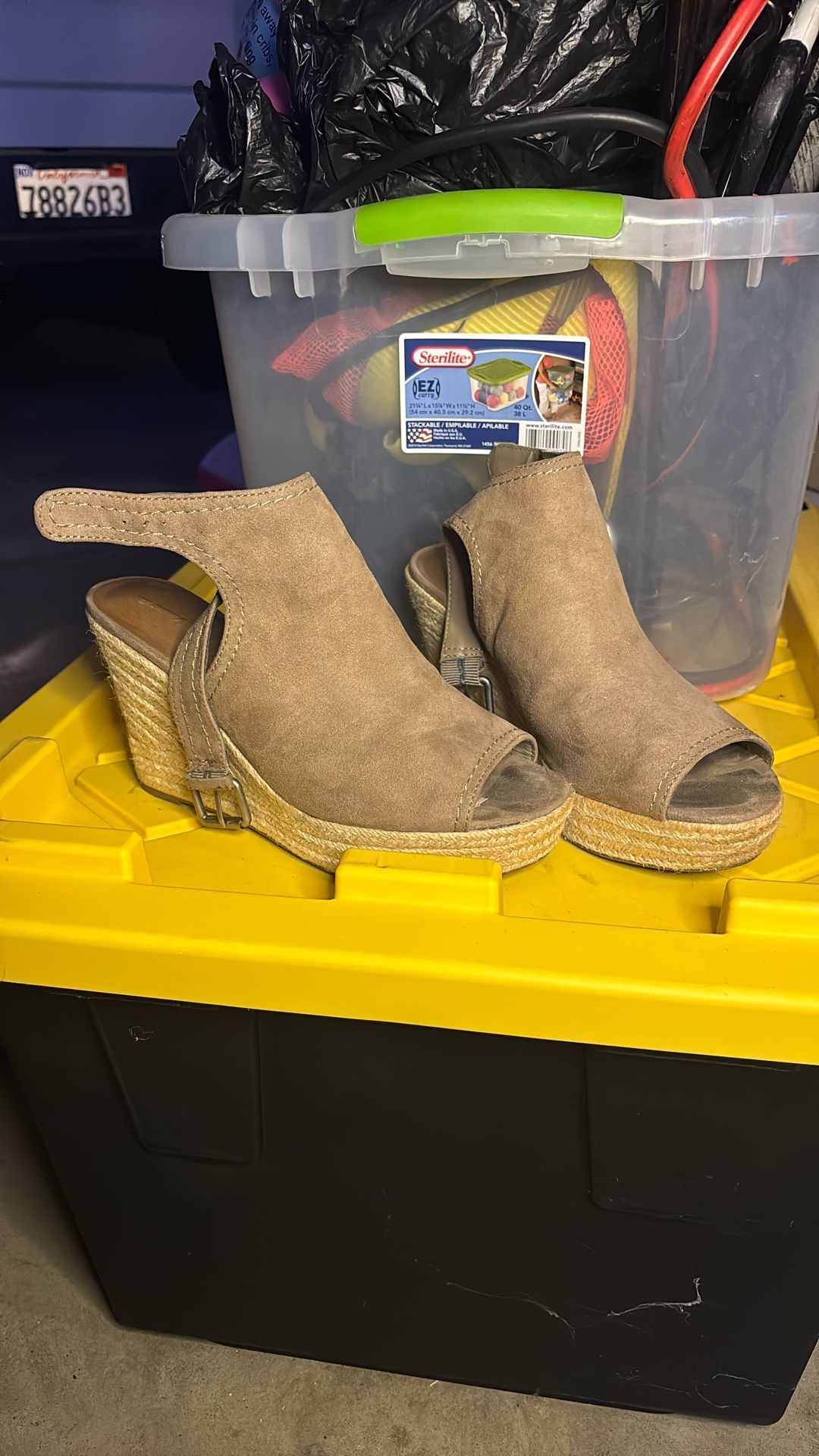 Universal Thread Heels