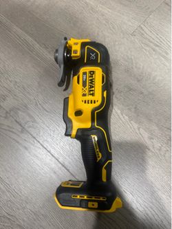 Dewalt XR multitool