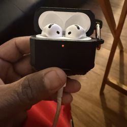AIRPODS 4 