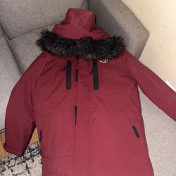 Cazadora Hollister Talla  ( S )  Pero Parece Talla ( M )