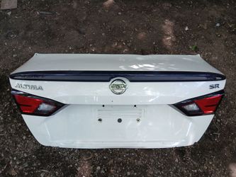 2019-2025 Nissan Altima Trunk