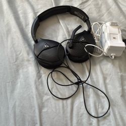 Turtle Beach Headset/Xbox Battery charger 