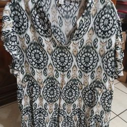 Women's Blouses SIZE XL  $3 Each. Beautiful in Excellent Condition. All Colors