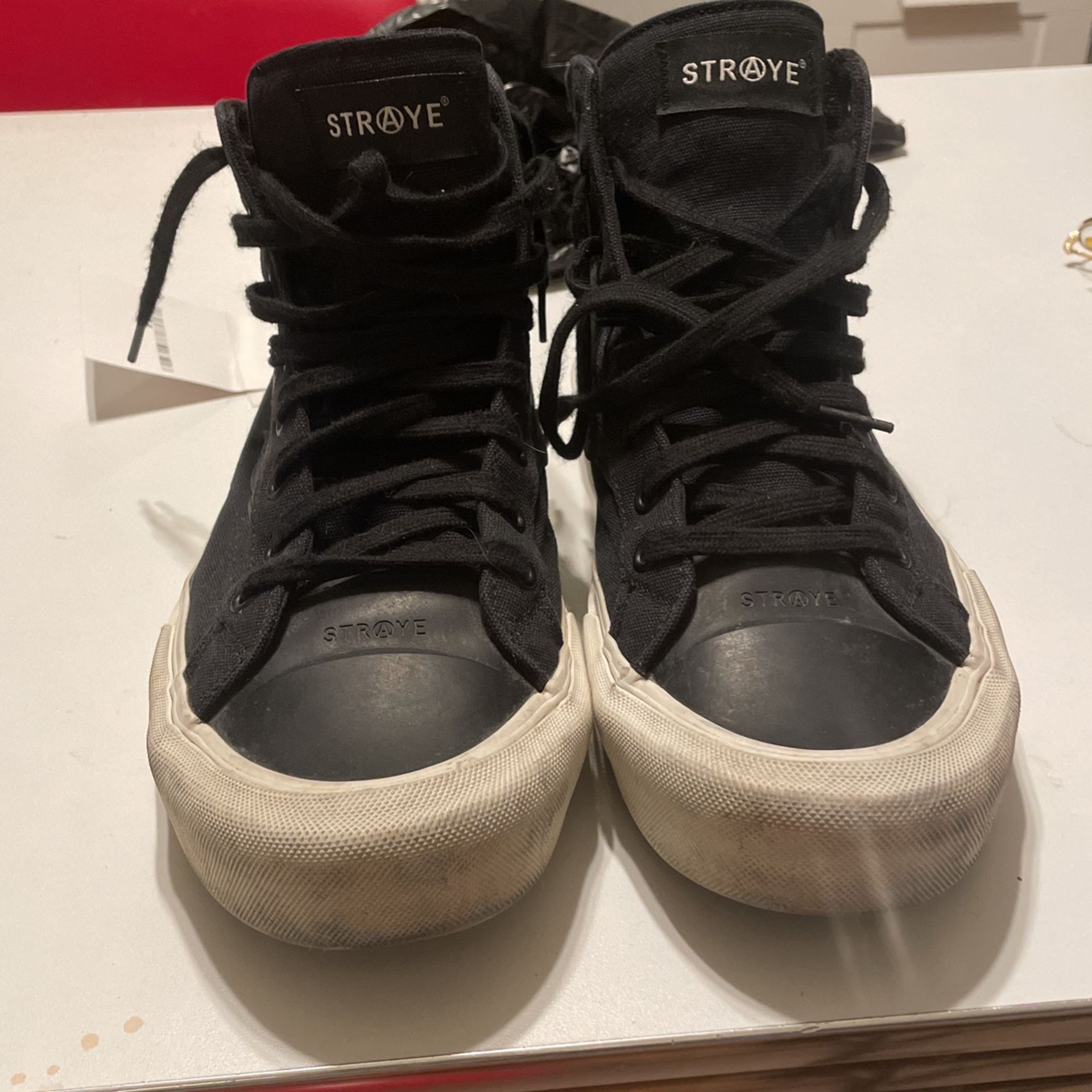 Straye Shoes High Toos