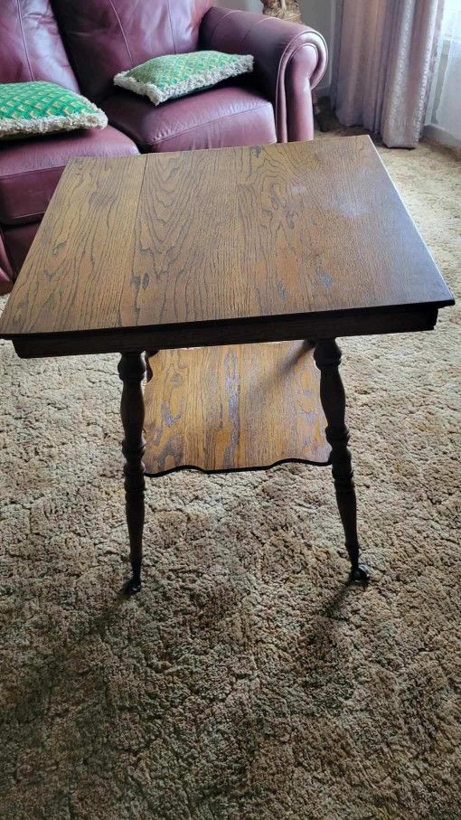 Antique Claw Foot Table
