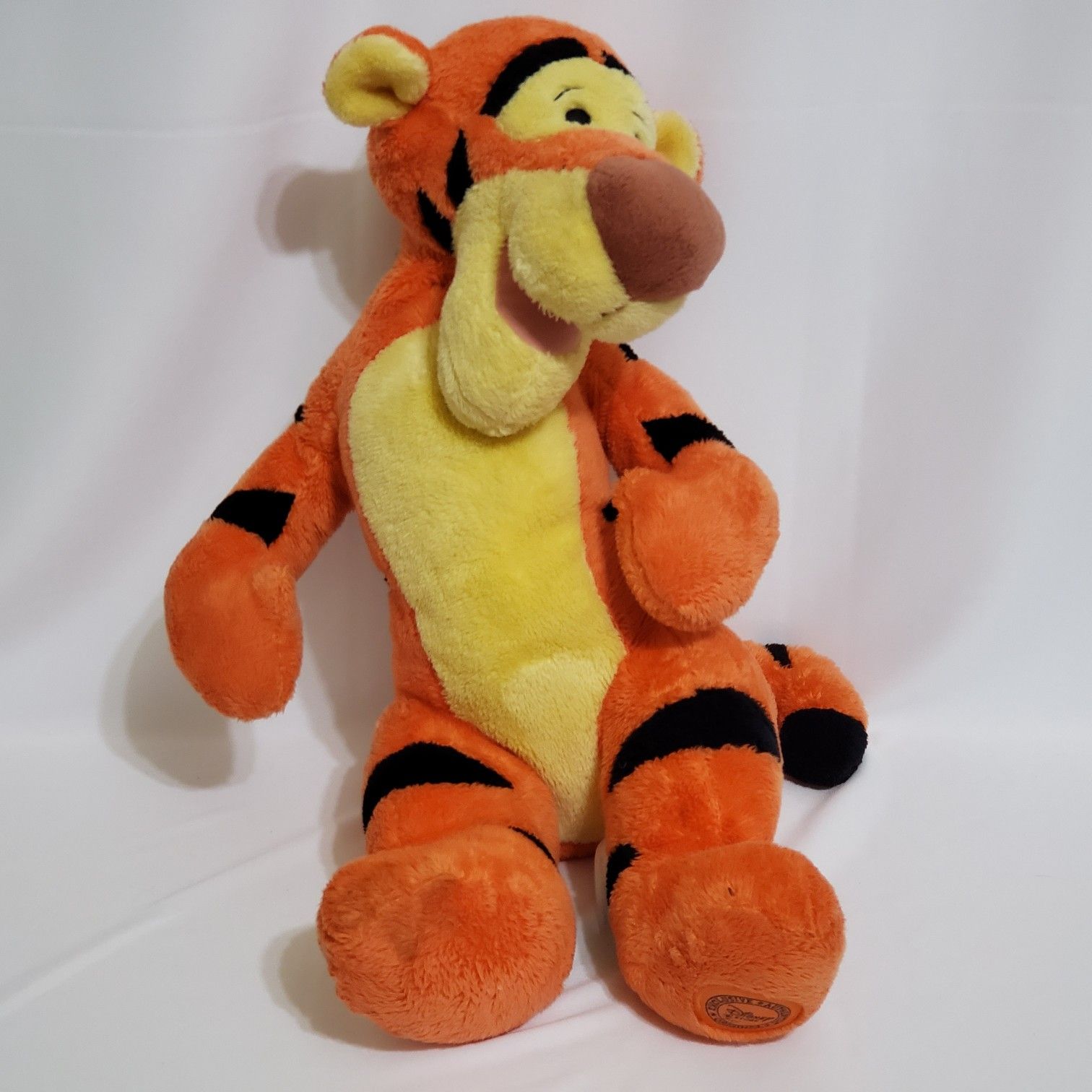 Disney Store Tigger eeyore and piglet