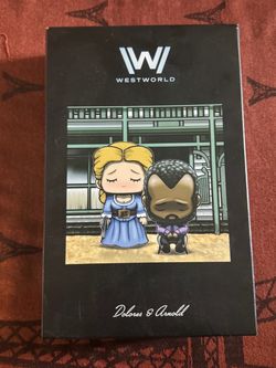 Westworld Dolores & Arnold Collectible Figure Set