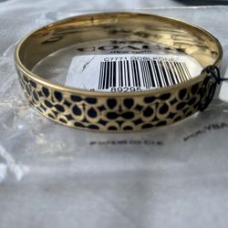 Signature Enamel Bangle Coach Bracelet 