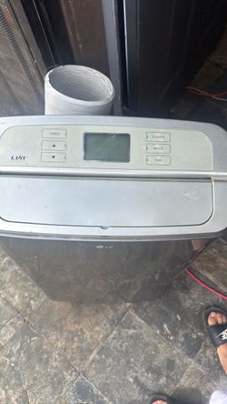 LG Portable Air Conditioner with Exhaust Hose