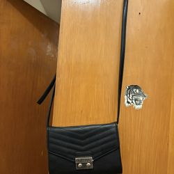 GUESS bag