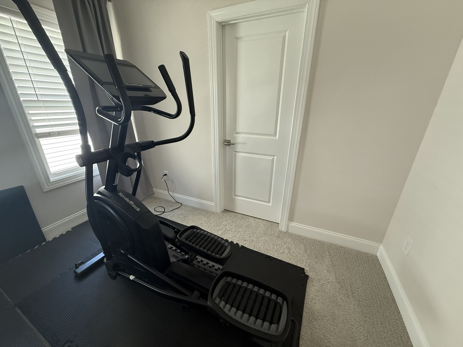 Nordic Track Elliptical 