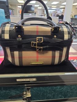 Burberry Purse