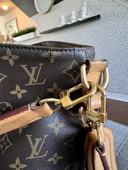 Louis Vuitton carryon for Sale in Naples, FL - OfferUp