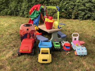 Kids Toys trucks, play tent, croquet