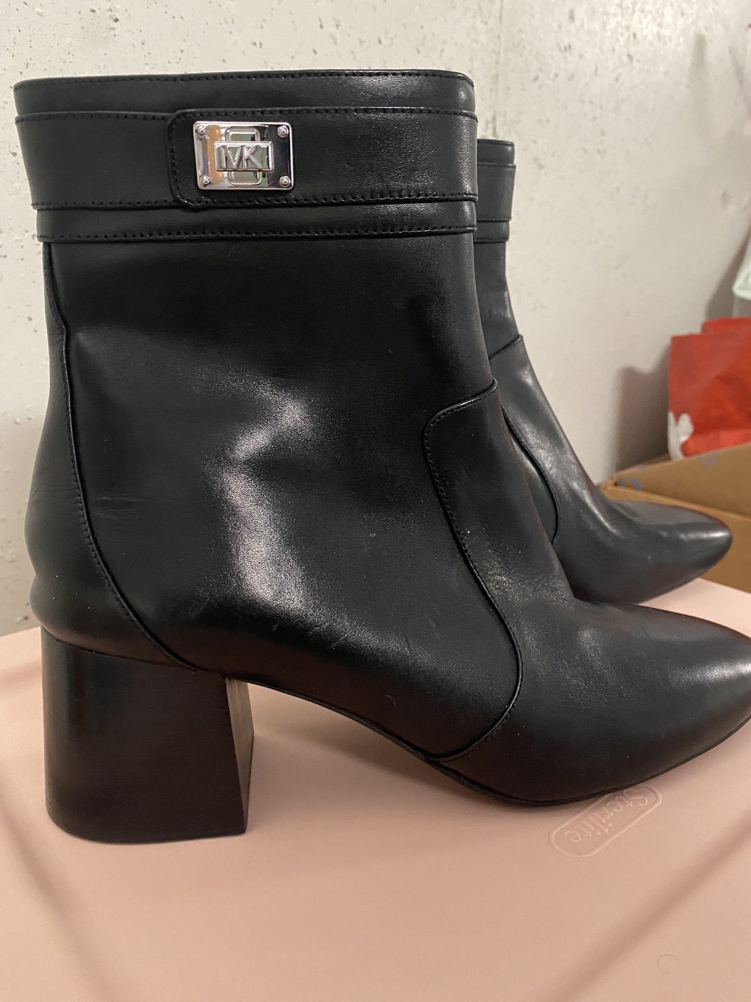 MK Boots