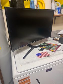 Samsung Curved Monitor