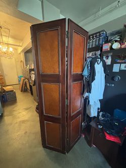 Traditional 3-Panel Wood Room Divider Screen (6.5 ft)