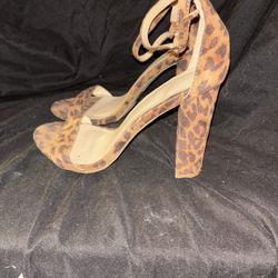 Wild Divine Call It Spring Size 6 Heels Flats Slip 