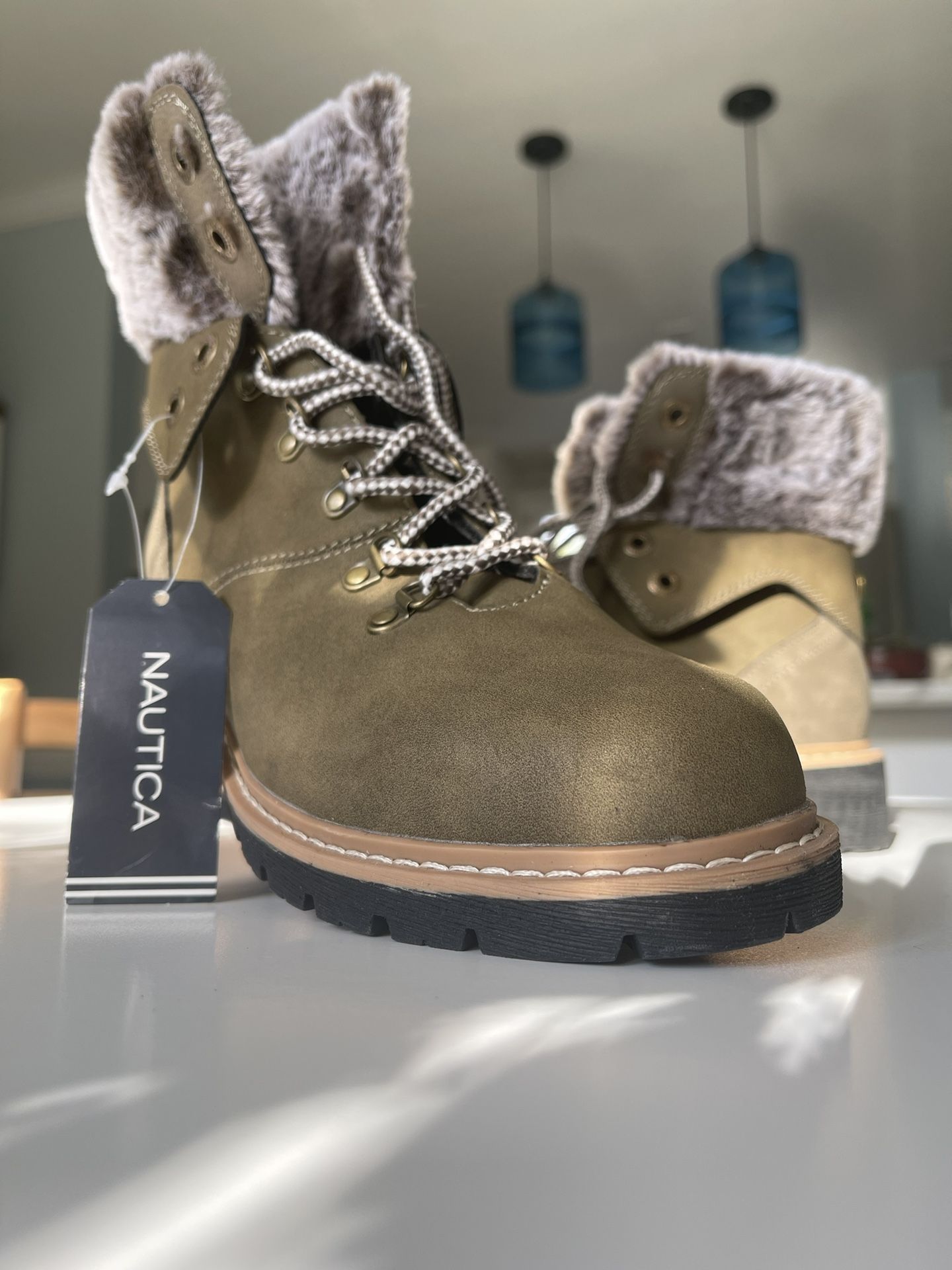 Nautica 7.5 Olive Green Women Lace Up Boots 