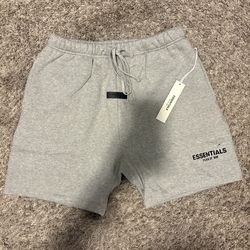 Essentials Shorts