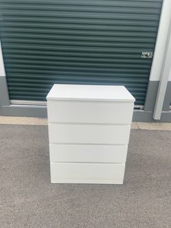 White 4-Drawer Dresser Chest