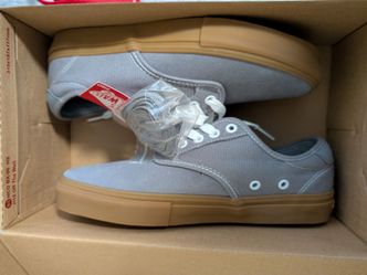 Vans (M 7.0)