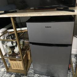 Bar Table. 