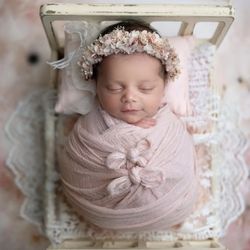 White Wash Newborn Bed 