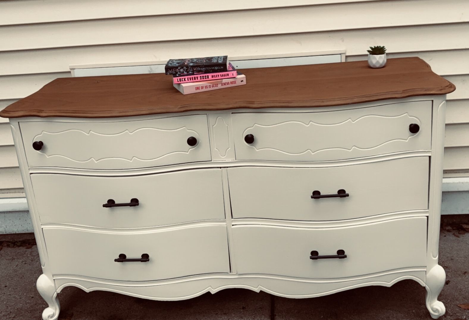Vintage Dresser 