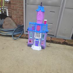 Vampirina Playset 