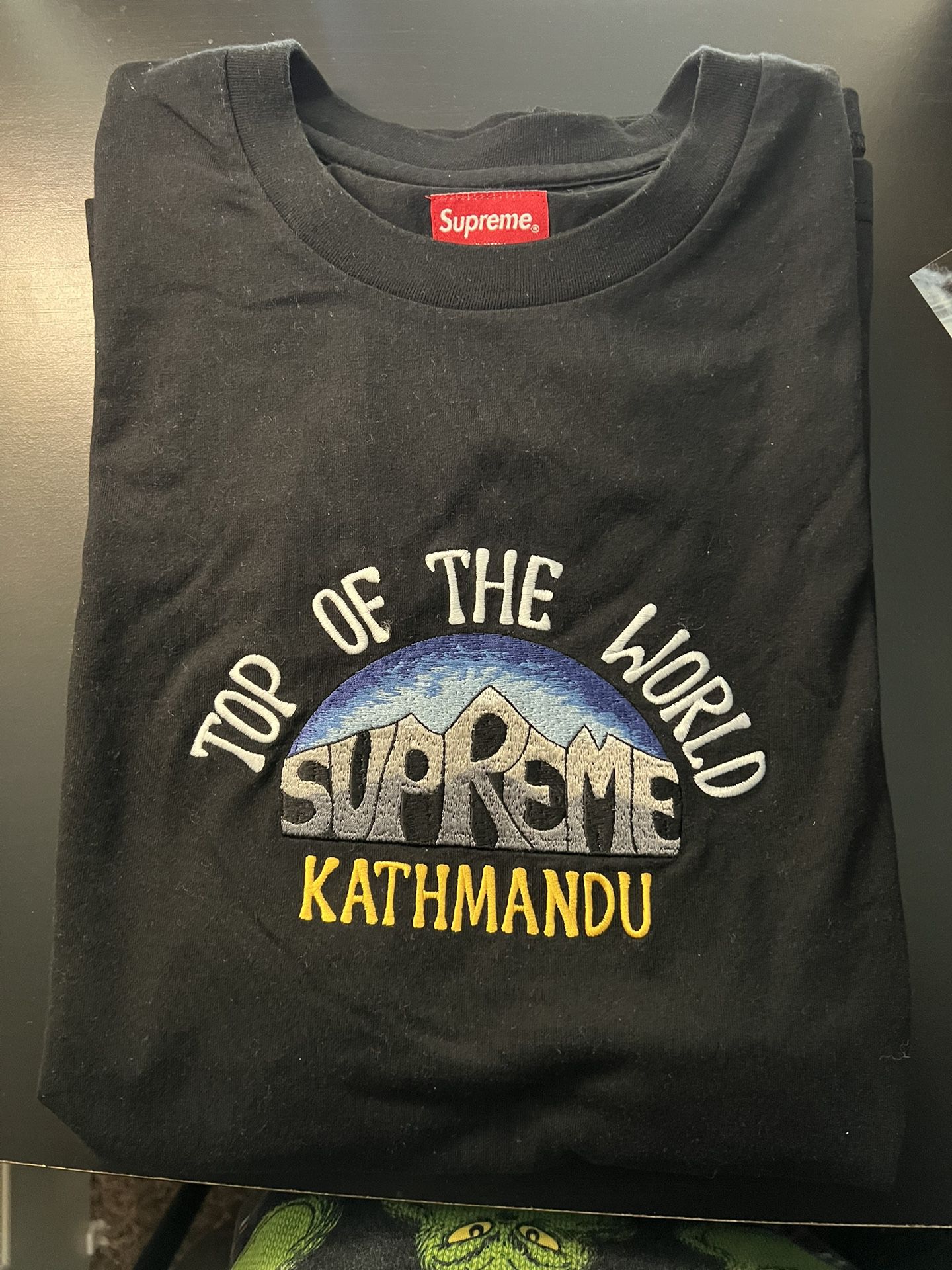 Supreme T-shirt Top Of The World Kathmandu