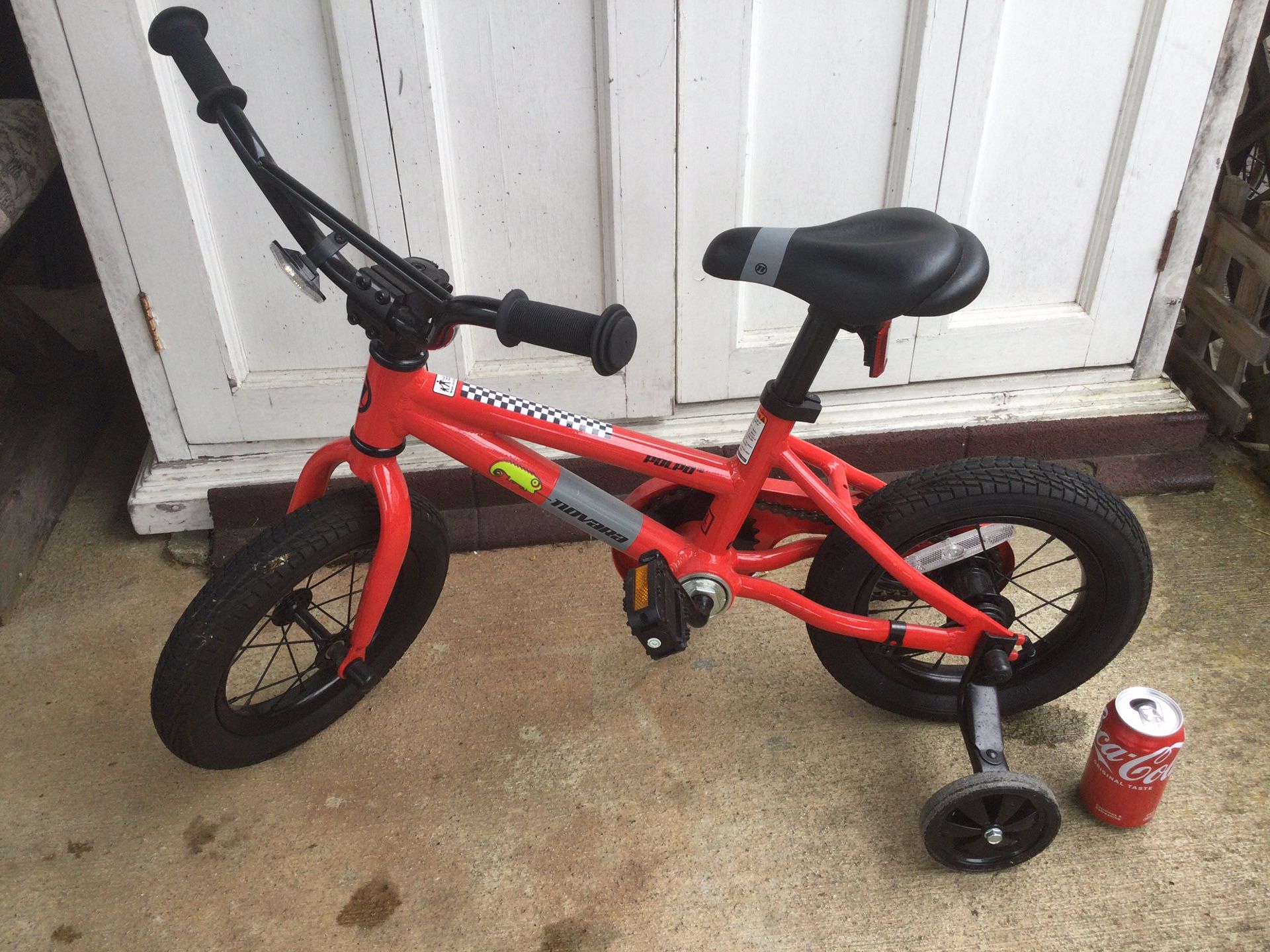 Novara Polpo 12” AL6061 Bicycle w/ Training Wheels
