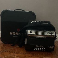 hohner panther accordion tono sol with case 
