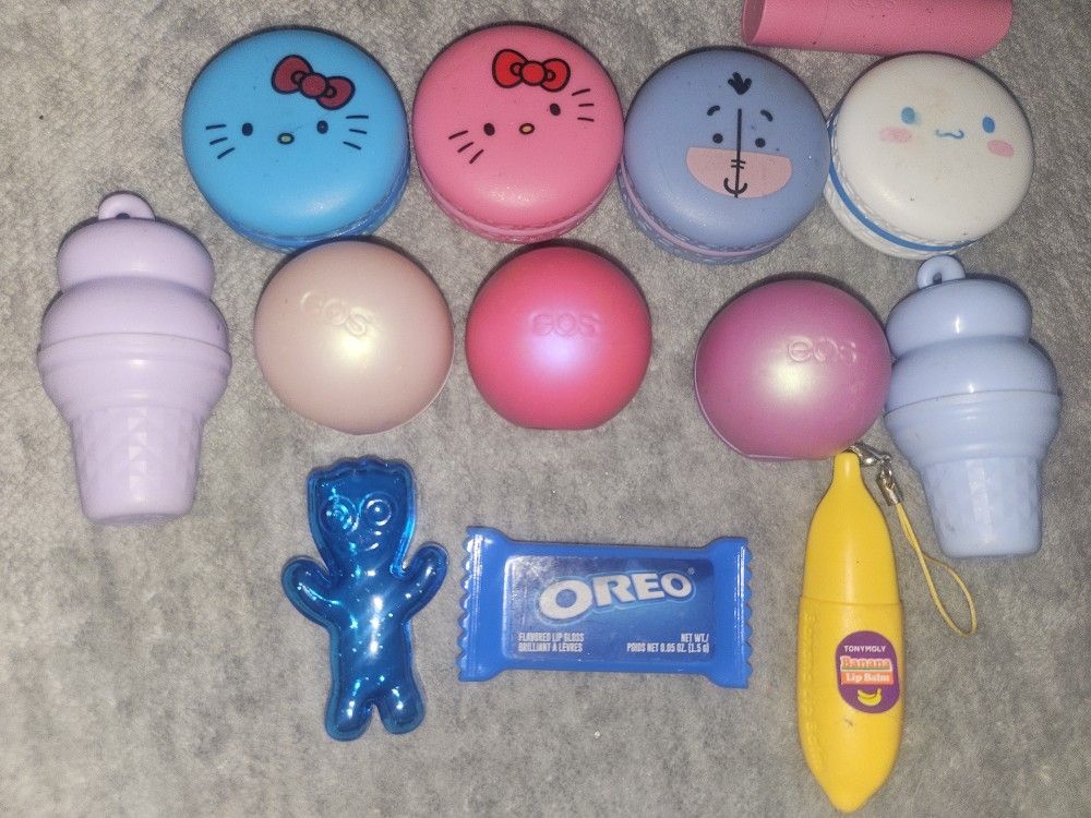 The creme shop Macaroon & Eos lip Balm 12 pc Set