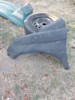 L fender honda CRV 2006