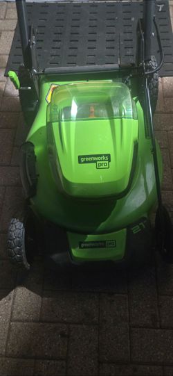 Greenworks lawnmower