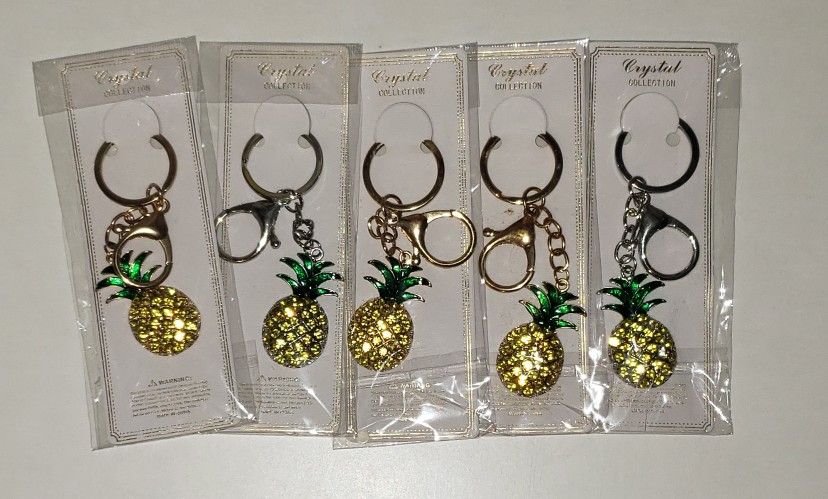 Keyschains 🍍 